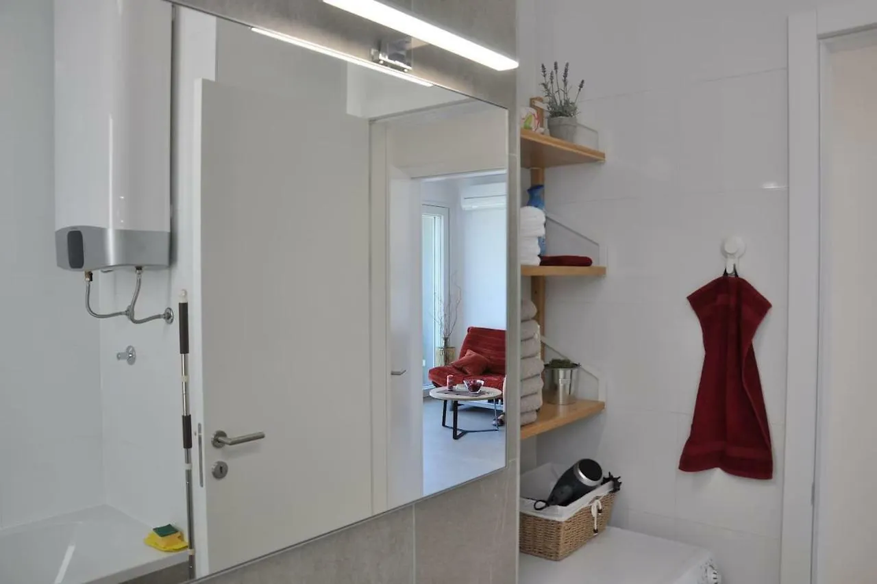 Apartment Carmen, Znjan, Split