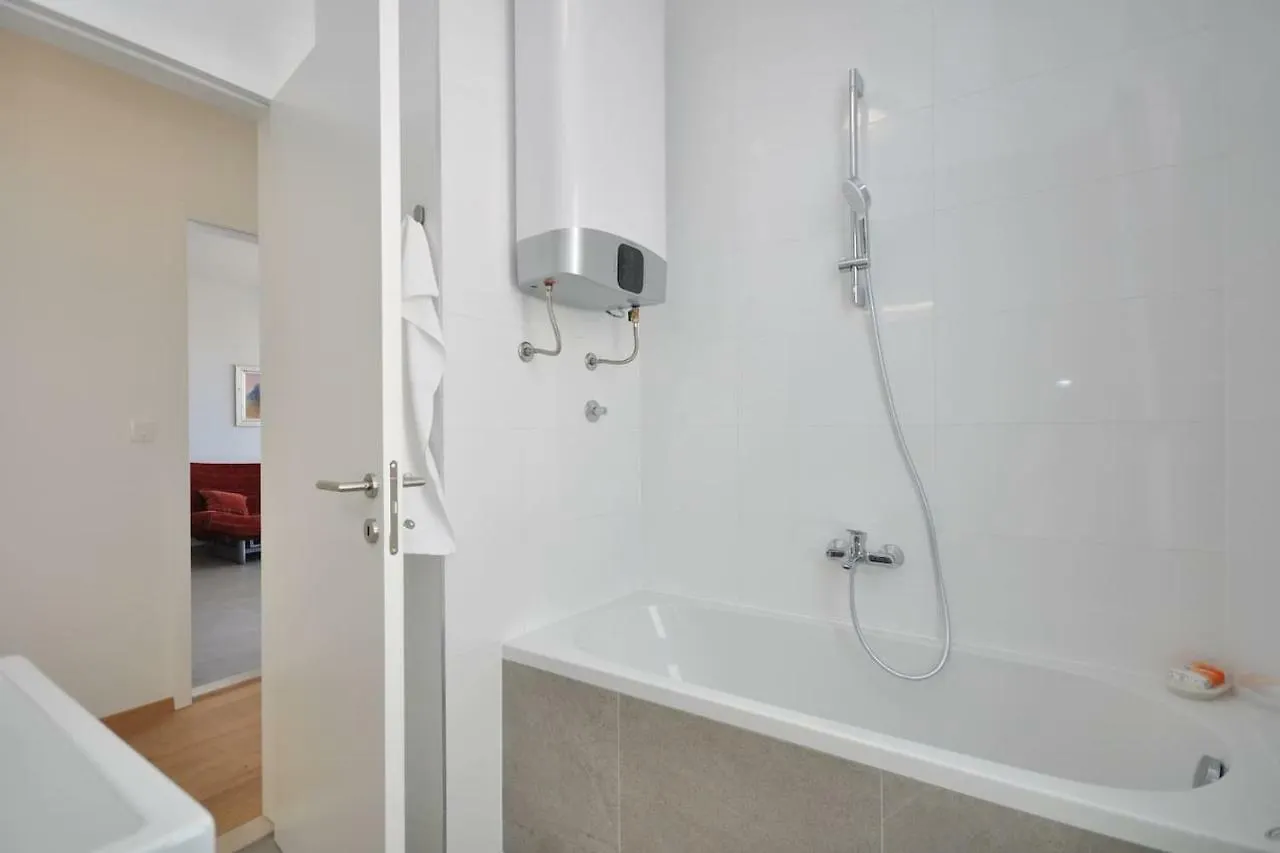 Apartment Carmen, Znjan, Split